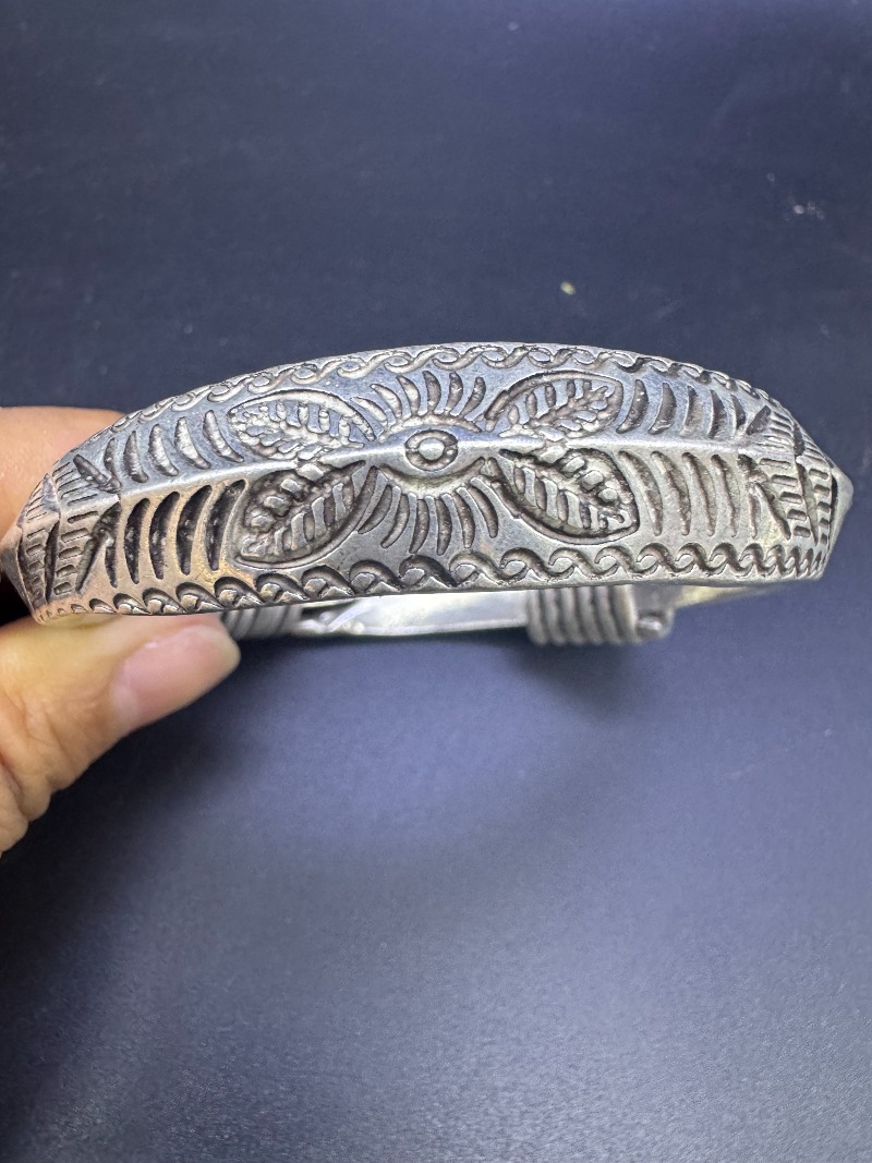 Vintage Collectible Jewelry - 빈티지 수집용 구리 팔찌, 앤틱 조각